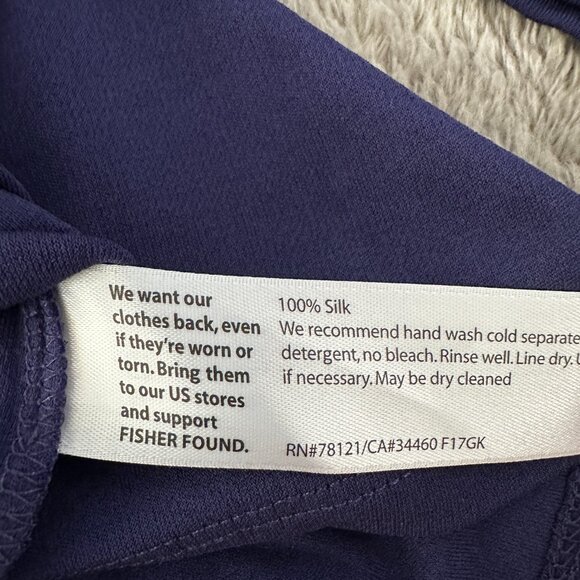 Eileen Fisher 100% Silk Long Sleeve Shirt Blouse Women's size LARGE Purple Blue - Picture 5 of 5